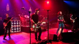 Pearl Jam "Just Breathe": asset-mezzanine-16x9