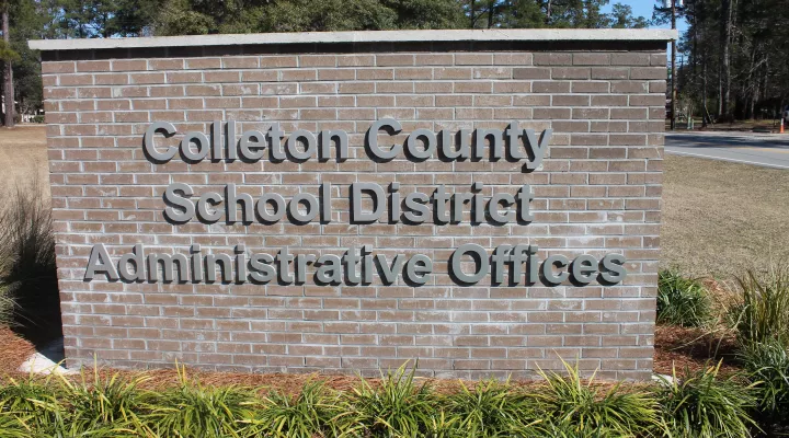 Sign that reads Colleton County School District Administrative Offices 
